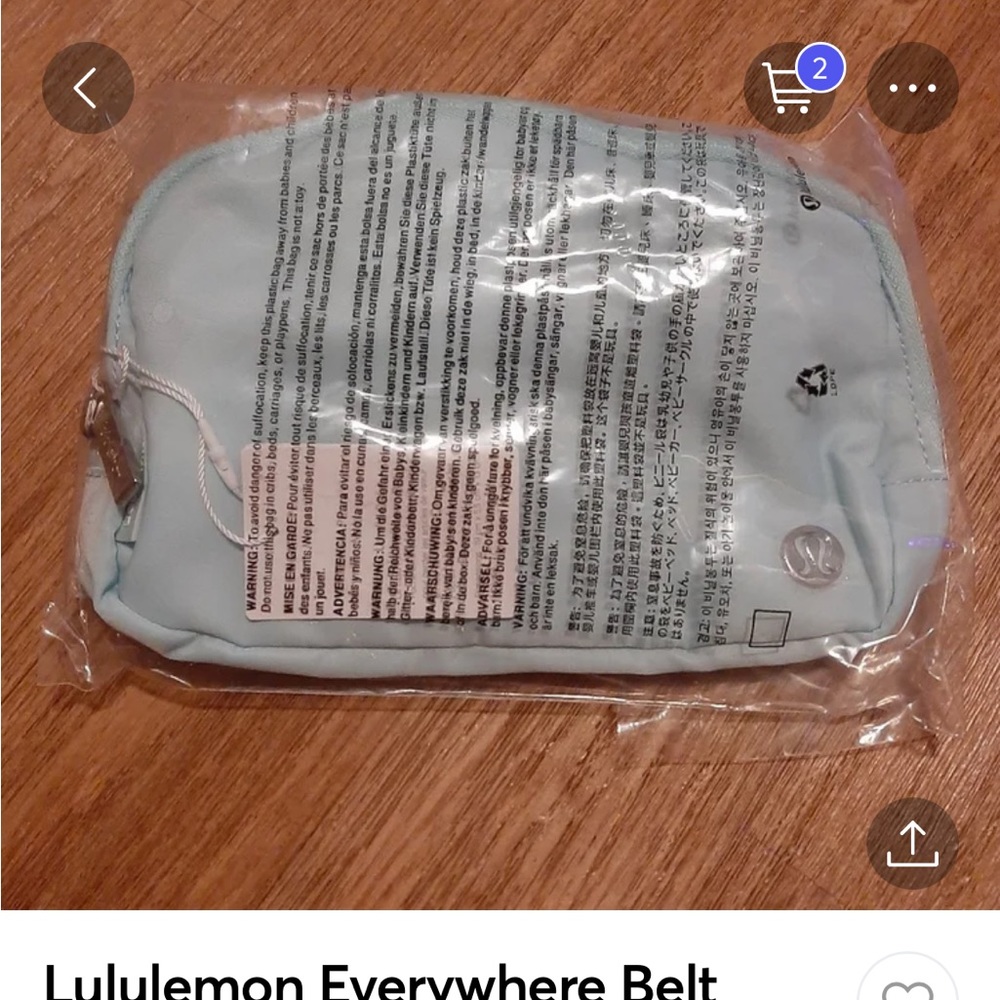 Lululemon fakes circulating around - Picture 11 of 15